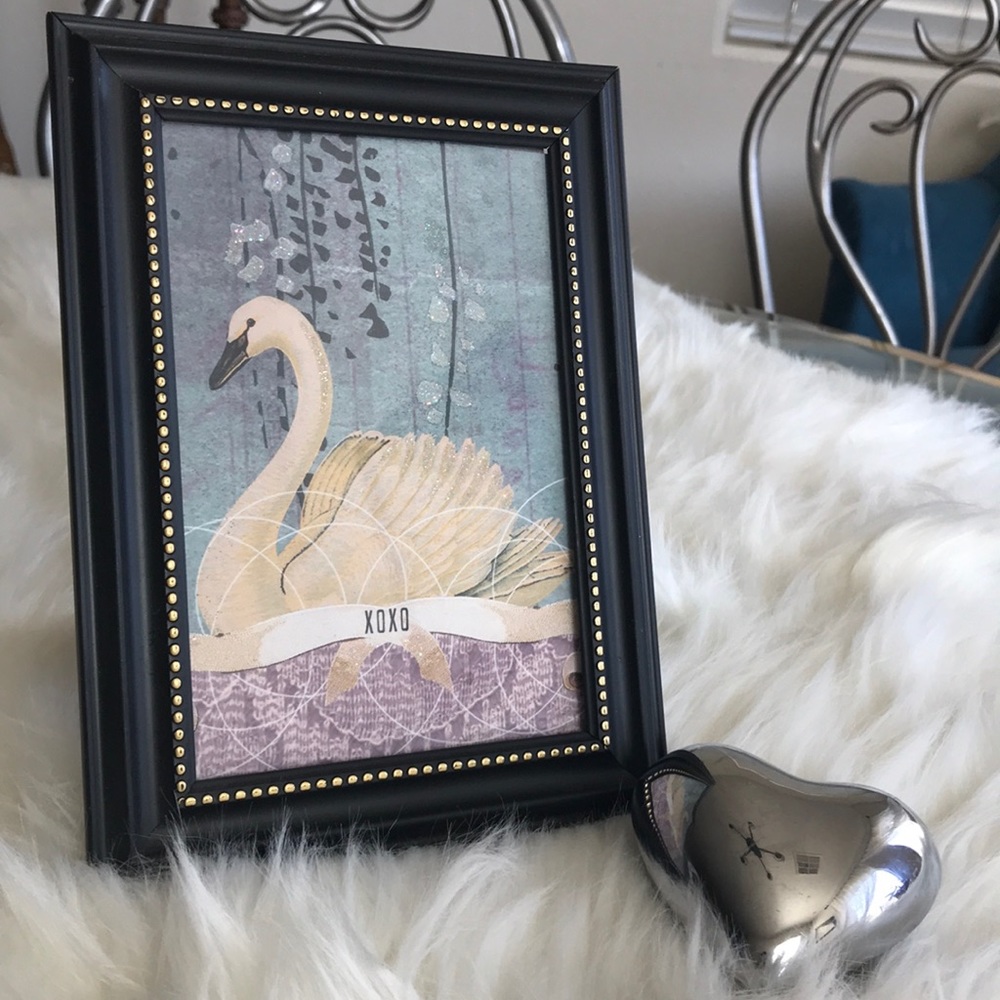 Picture Frame 4 x 6 Swan Art Boho-chic Pastel Colors Home Decor Accent Eclectic